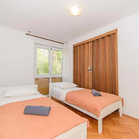 Sunny Apartment Omis Exterior photo