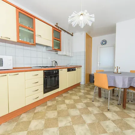 Sunny Apartment Omis Exterior photo