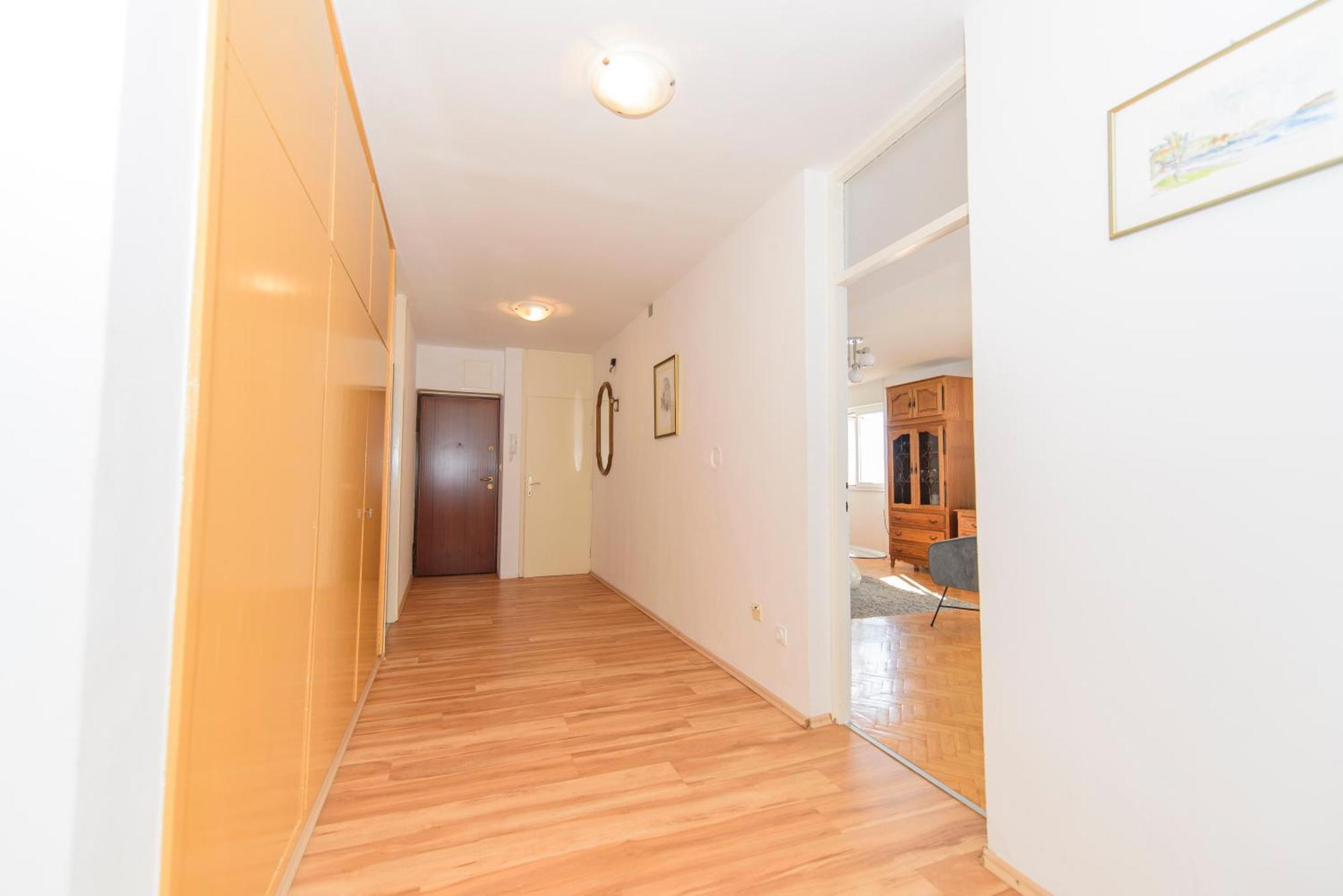 Apartment Sunny Omis